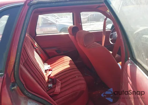 1992 Mercury Topaz Gs z USA, uszkodzony, nr VIN 1MEPM36XXNK626240